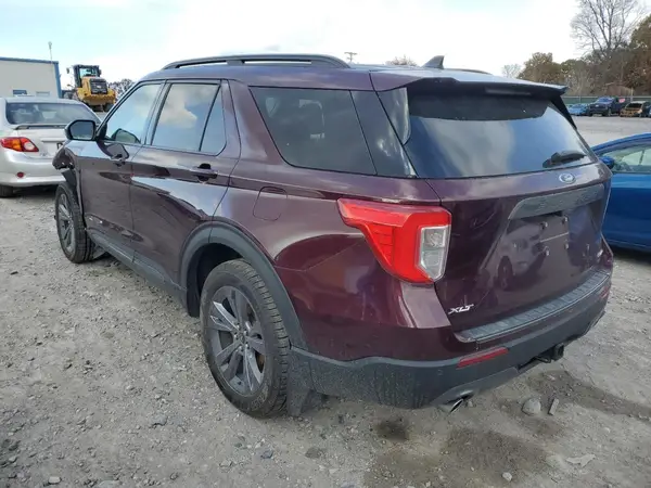 1FMSK8DH4NGB56442 2022 FORD EXPLORER - Image 2