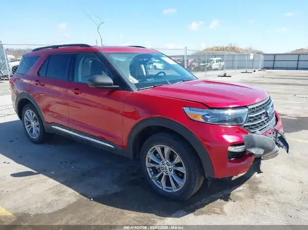 1FMSK8DH4NGB57574 2022 FORD EXPLORER - Image 1