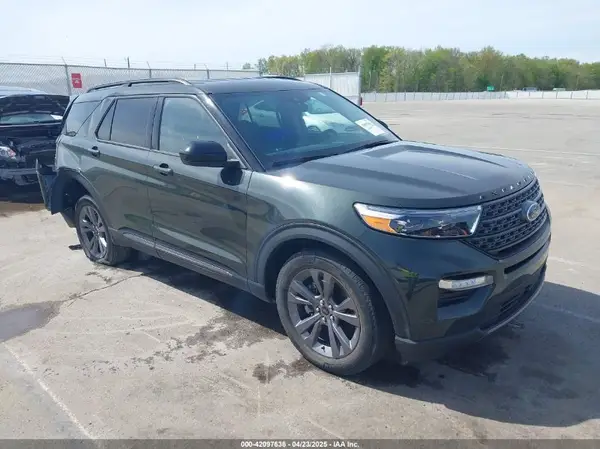 1FMSK8DH4NGB96648 2022 FORD EXPLORER - Image 1