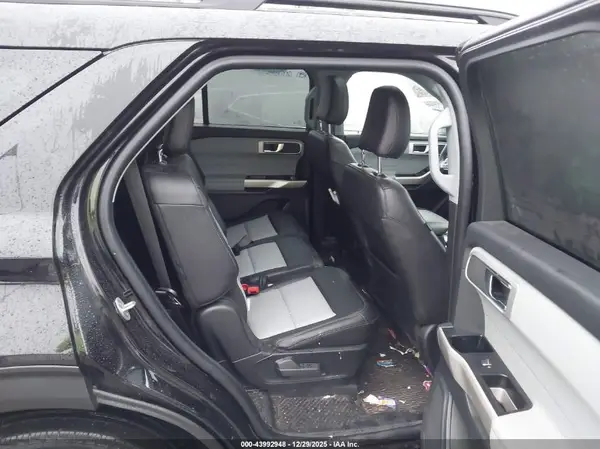 1FMSK8DH4NGC11746 2022 FORD EXPLORER - Image 8