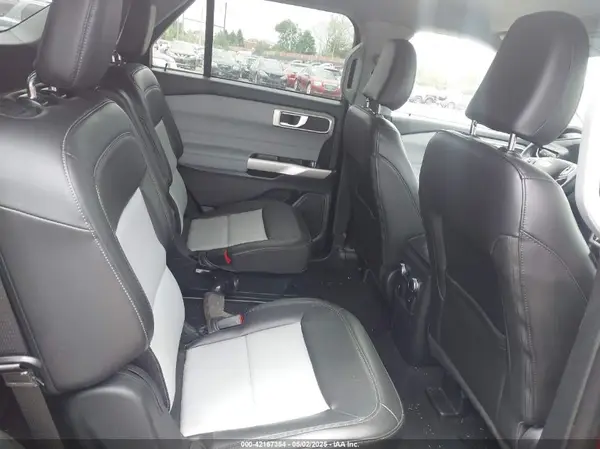 1FMSK8DH4NGC35593 2022 FORD EXPLORER - Image 8