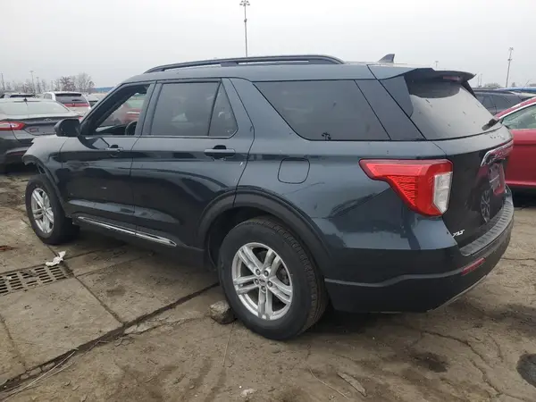 1FMSK8DH4NGC43953 2022 FORD EXPLORER - Image 2
