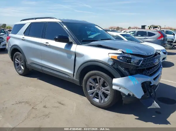 1FMSK8DH4NGC48733 2022 FORD EXPLORER - Image 1