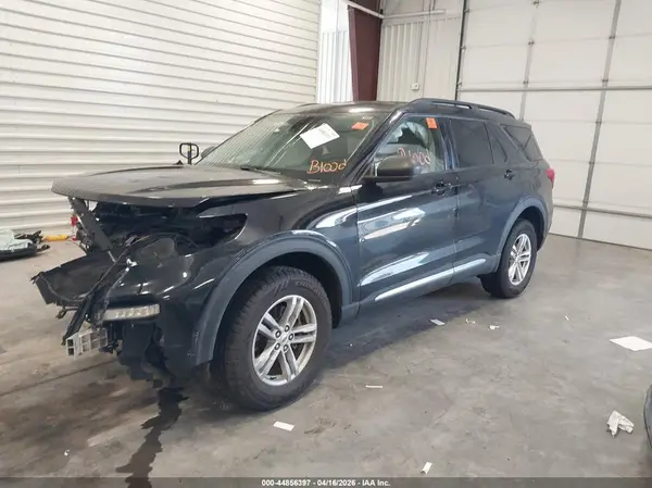1FMSK8DH4PGA60300 2023 FORD EXPLORER - Image 2