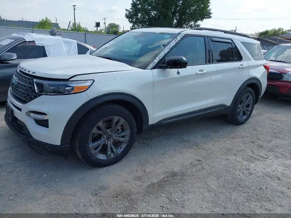 1FMSK8DH4PGA71782 2023 FORD EXPLORER - Image 2