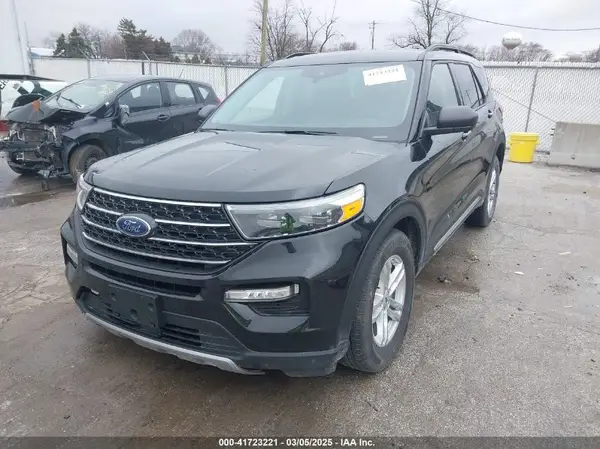 1FMSK8DH4PGB28045 2023 FORD EXPLORER - Image 2