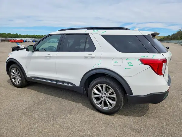 1FMSK8DH4PGB32886 2023 FORD EXPLORER - Image 2