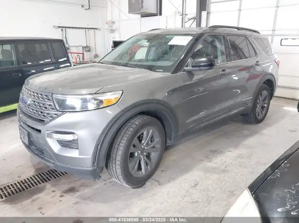 1FMSK8DH4PGB32936 2023 FORD EXPLORER - Image 2