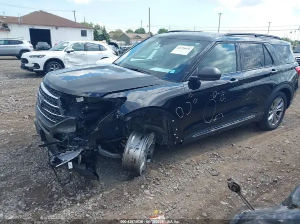 1FMSK8DH4PGB33634 2023 FORD EXPLORER - Image 2