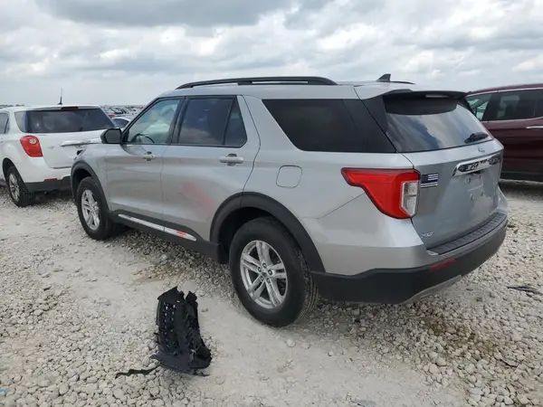 1FMSK8DH4PGB42303 2023 FORD EXPLORER - Image 2