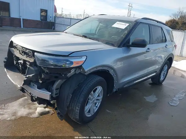 1FMSK8DH4PGB68139 2023 FORD EXPLORER - Image 2