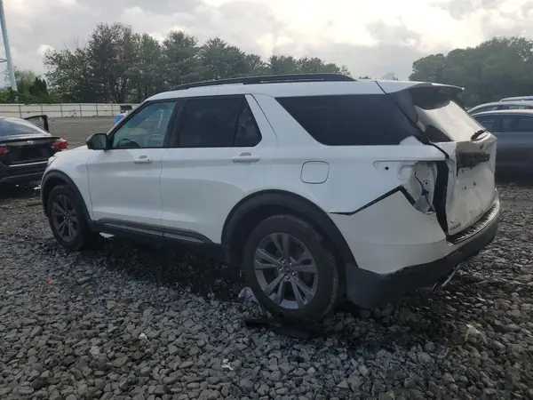1FMSK8DH4PGB80193 2023 FORD EXPLORER - Image 2