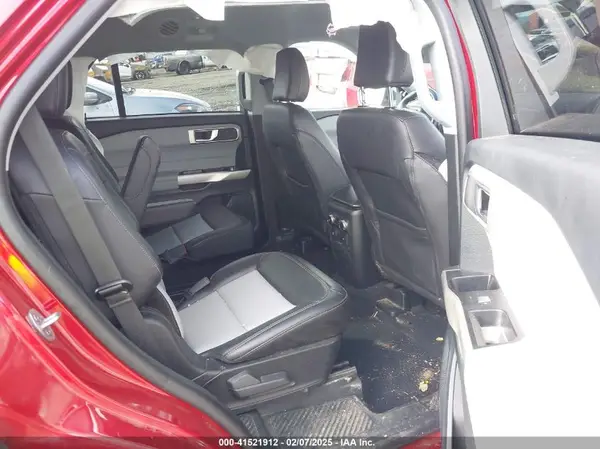 1FMSK8DH4PGB87208 2023 FORD EXPLORER - Image 8