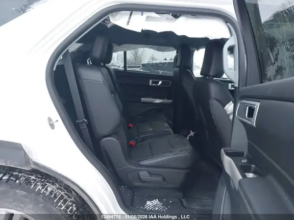 1FMSK8DH4RGA00990 2024 FORD EXPLORER - Image 8