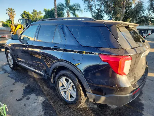 1FMSK8DH4RGA05722 2024 FORD EXPLORER - Image 2