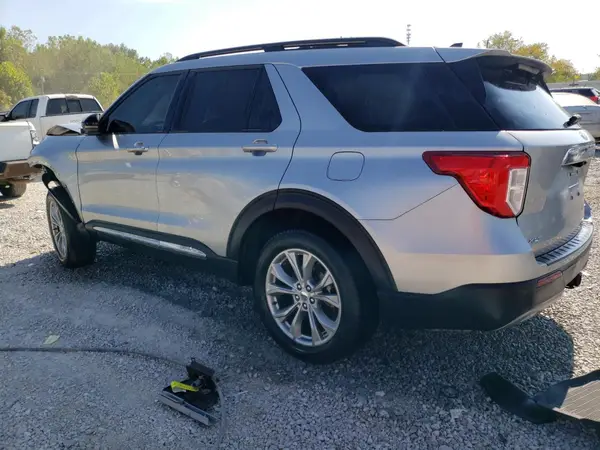 1FMSK8DH4RGA22620 2024 FORD EXPLORER - Image 2