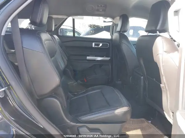 1FMSK8DH4RGA23900 2024 FORD EXPLORER - Image 8