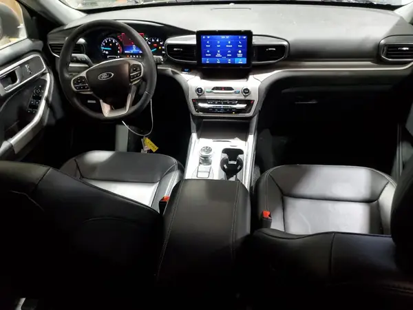1FMSK8DH4RGA50157 2024 FORD EXPLORER - Image 8