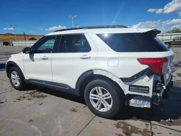 1FMSK8DH4RGA87905 2024 FORD EXPLORER - Image 2