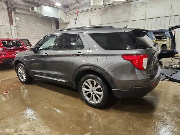 1FMSK8DH5LGB48833 2020 FORD EXPLORER - Image 2