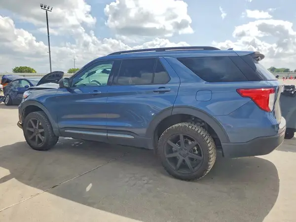 1FMSK8DH5LGC12563 2020 FORD EXPLORER - Image 2