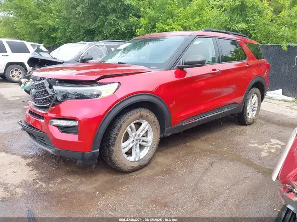 1FMSK8DH5MGA39127 2021 FORD EXPLORER - Image 2