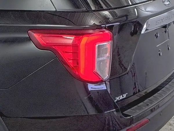 1FMSK8DH5MGA47051 2021 FORD EXPLORER - Image 2