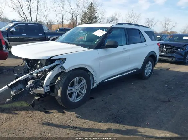 1FMSK8DH5MGA49401 2021 FORD EXPLORER - Image 2