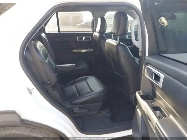 1FMSK8DH5MGA80146 2021 FORD EXPLORER - Image 8