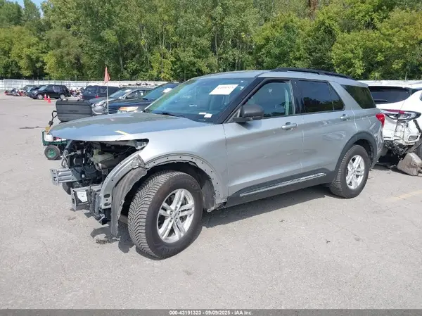 1FMSK8DH5MGB23576 2021 FORD EXPLORER - Image 2