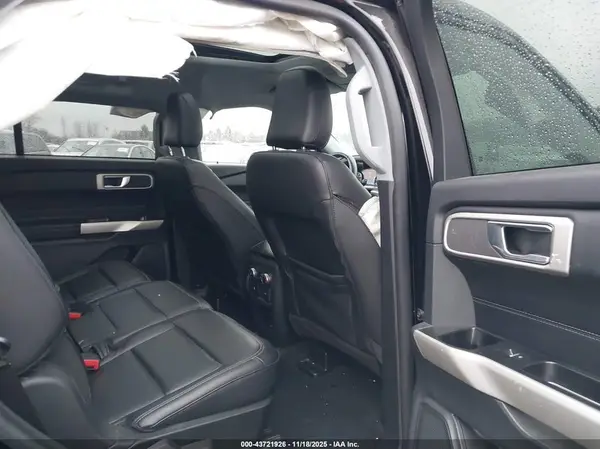 1FMSK8DH5MGC13925 2021 FORD EXPLORER - Image 8