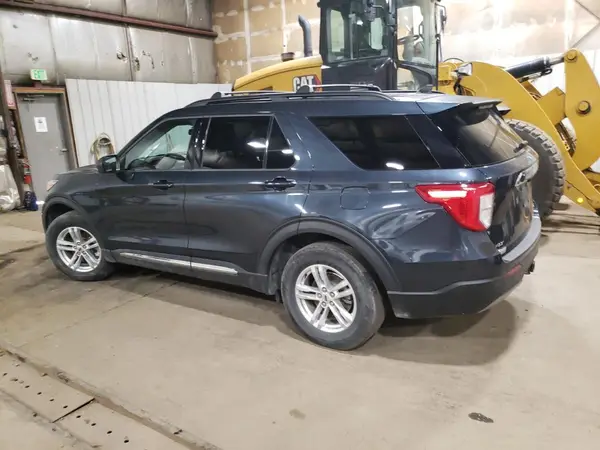 1FMSK8DH5NGA20224 2022 FORD EXPLORER - Image 2
