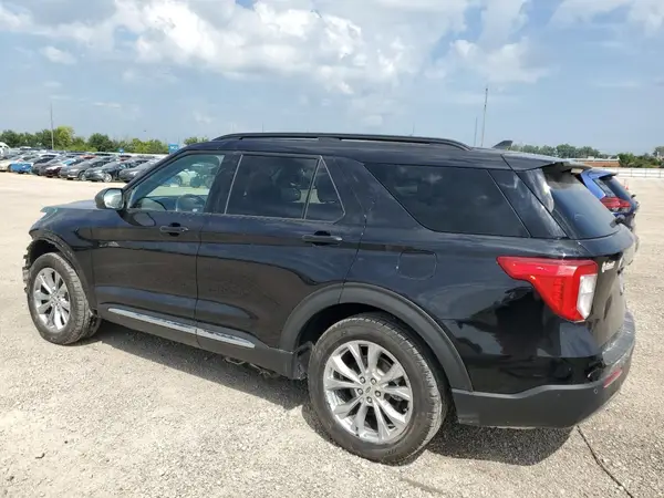 1FMSK8DH5NGA24998 2022 FORD EXPLORER - Image 2