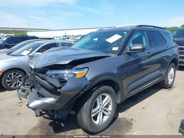 1FMSK8DH5NGA26105 2022 FORD EXPLORER - Image 2