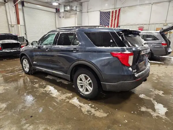 1FMSK8DH5NGA36844 2022 FORD EXPLORER - Image 2