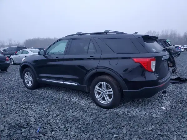 1FMSK8DH5NGA51487 2022 FORD EXPLORER - Image 2