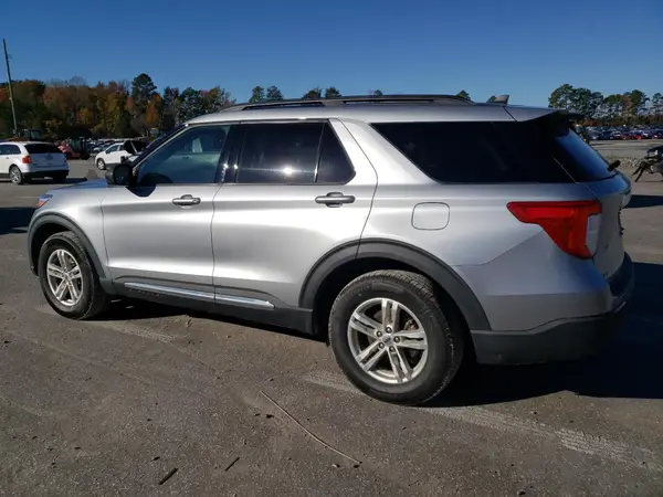 1FMSK8DH5NGA66362 2022 FORD EXPLORER - Image 2
