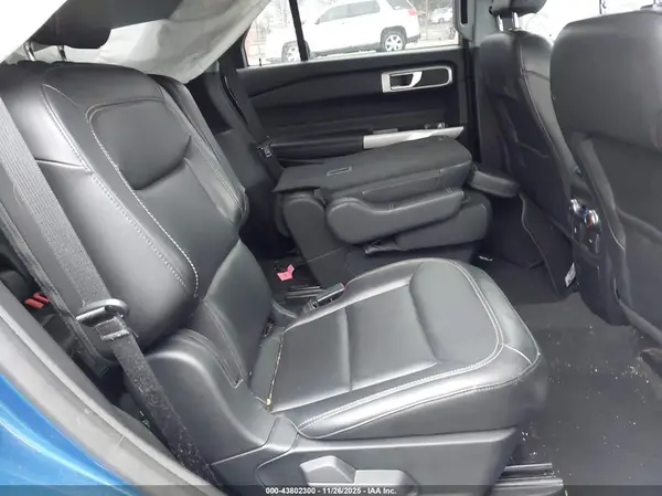 1FMSK8DH5NGA70556 2022 FORD EXPLORER - Image 8