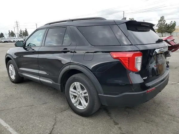 1FMSK8DH5NGB34093 2022 FORD EXPLORER - Image 2