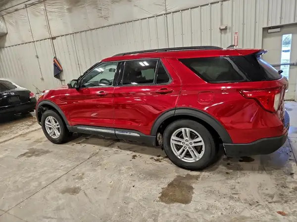1FMSK8DH5NGB52447 2022 FORD EXPLORER - Image 2