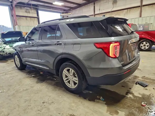 1FMSK8DH5NGB78465 2022 FORD EXPLORER - Image 2
