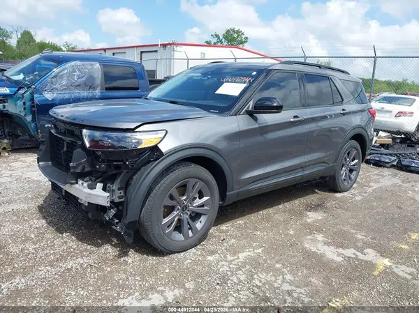 1FMSK8DH5NGB78496 2022 FORD EXPLORER - Image 2