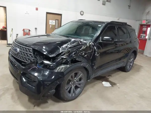 1FMSK8DH5NGB86145 2022 FORD EXPLORER - Image 2
