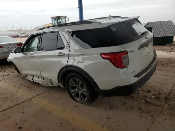 1FMSK8DH5NGC02635 2022 FORD EXPLORER - Image 2