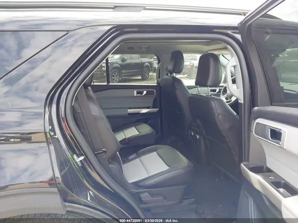 1FMSK8DH5NGC08807 2022 FORD EXPLORER - Image 8