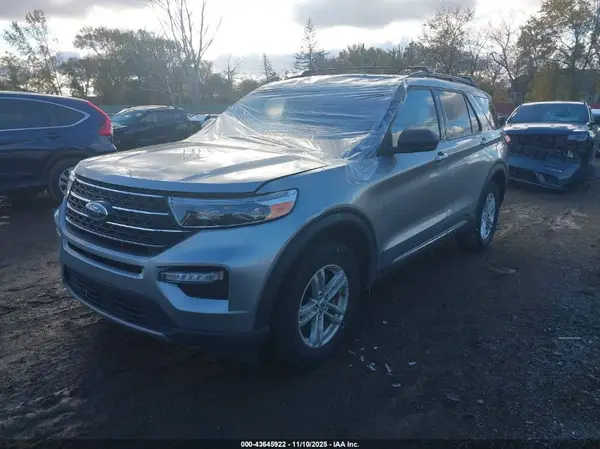 1FMSK8DH5NGC27616 2022 FORD EXPLORER - Image 2