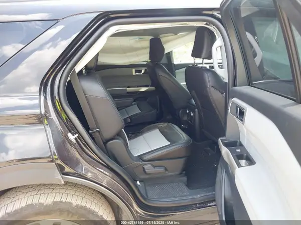 1FMSK8DH5NGC31312 2022 FORD EXPLORER - Image 8