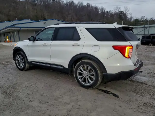 1FMSK8DH5PGA38578 2023 FORD EXPLORER - Image 2