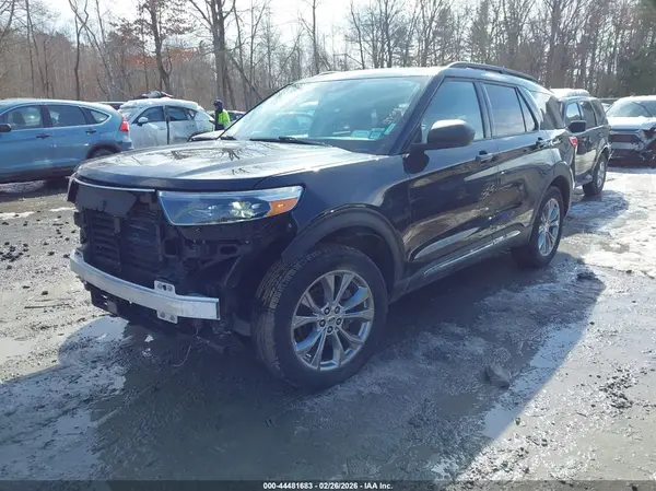 1FMSK8DH5PGA99817 2023 FORD EXPLORER - Image 2