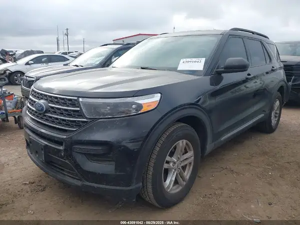 1FMSK8DH5PGB14445 2023 FORD EXPLORER - Image 2